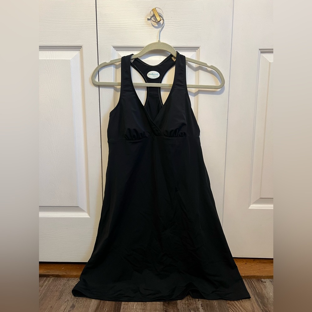 Southwind apparel athletic dress